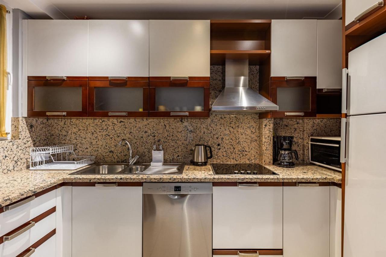 Outstanding Flat With Calming View Nisantasi Apartment Istanbul Bagian luar foto